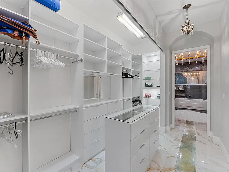 11910 Osprey Point Cir — Photo 35