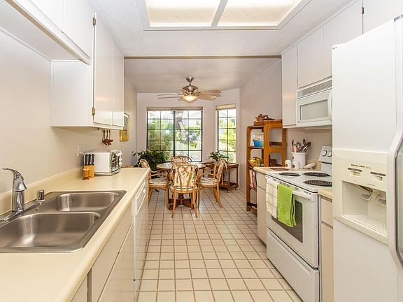 4th image of 2231 Country Villa Ct