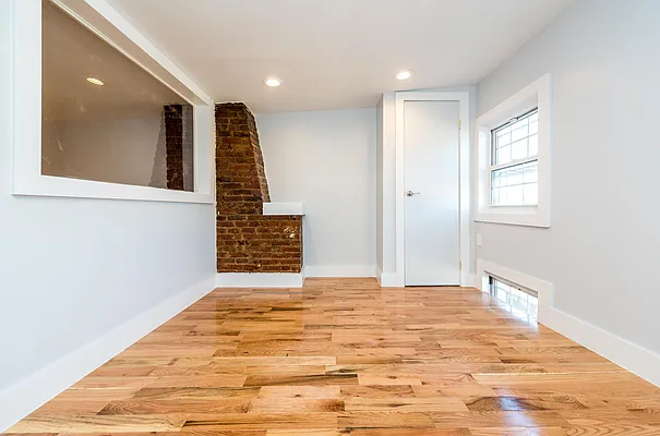 Rented by Nooklyn NYC LLC | media 69