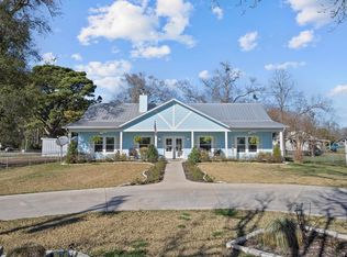 221 Fm 2663, Crockett, TX