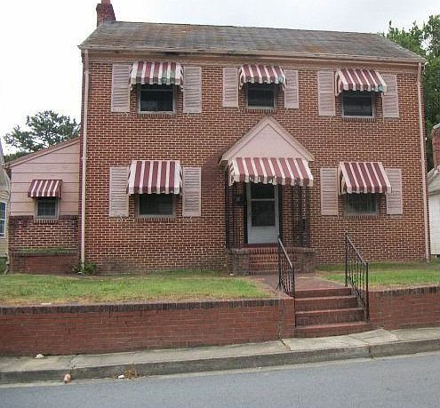 1st image of 738 Halifax St