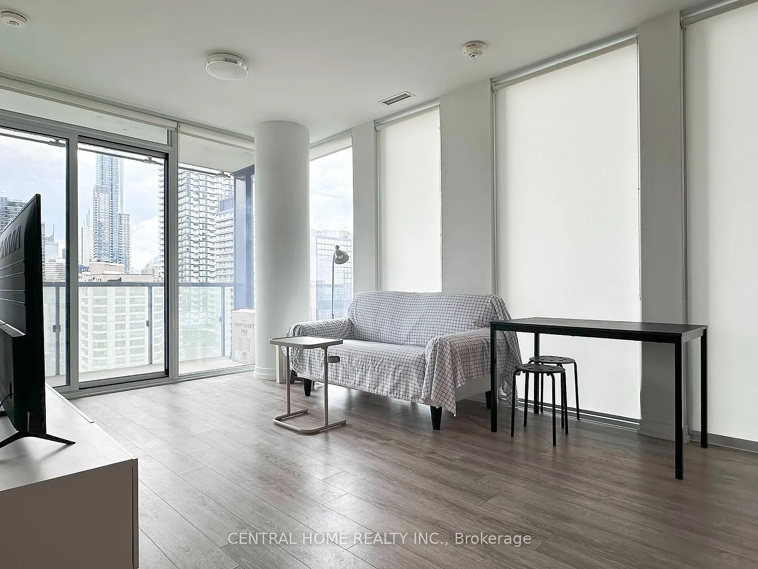 2 bed, $3,100 — Photo 4