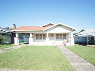 203 N 11th St, Okemah, OK 74859