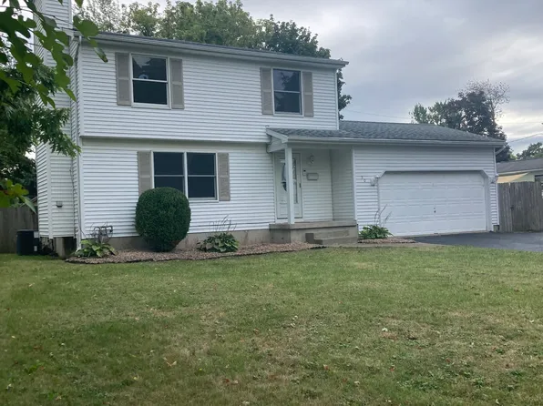 50 Berkley Rd, Williamsville, NY 14221