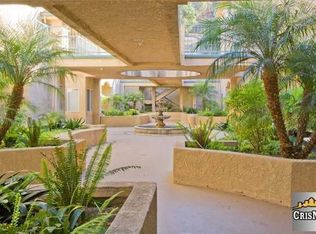 2758 Borchard Rd, Thousand Oaks, CA 91320