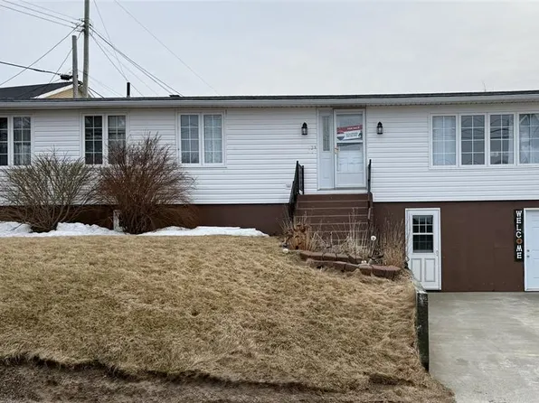 13 Grandview Crescent, Port Aux Basques, NL A0M1C0
