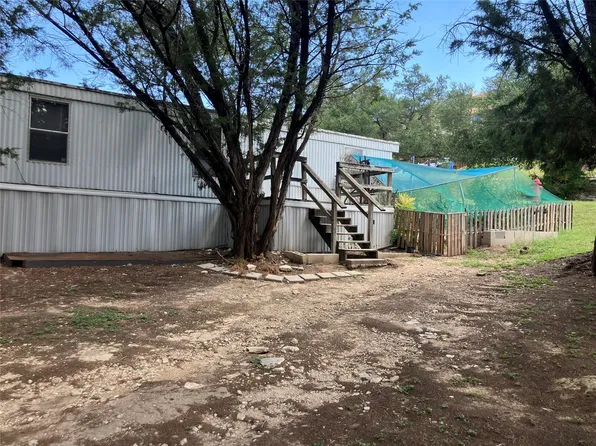 21434 Coyote Trl, Leander, TX 78645