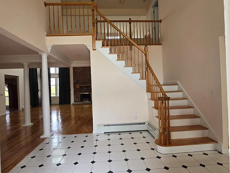 54 Wilderness Dr — Photo 3