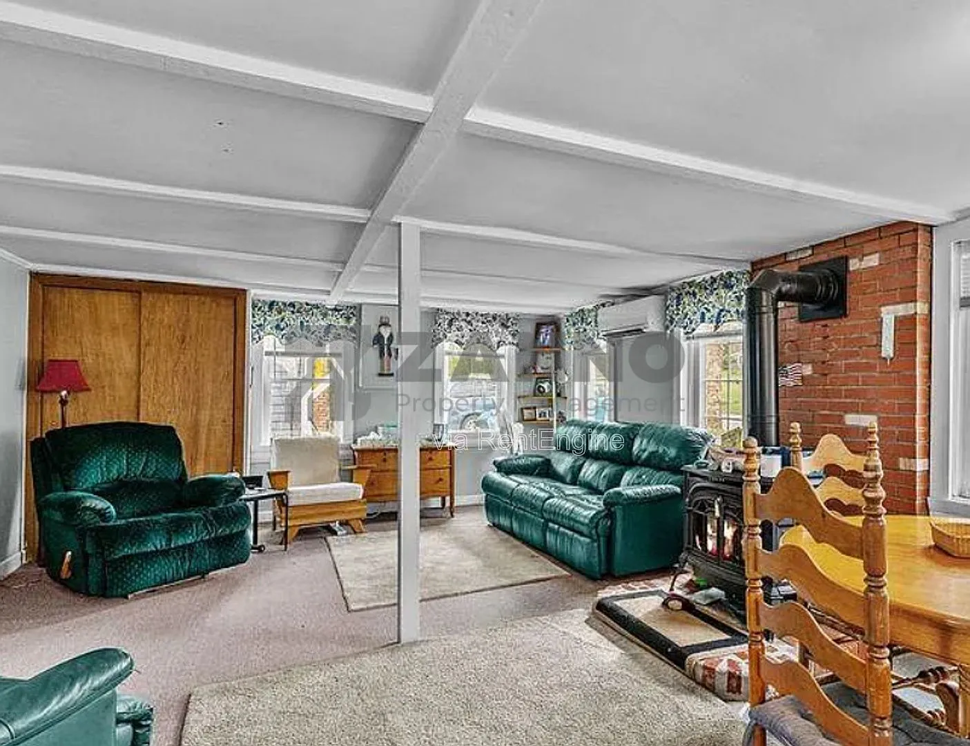 2 bed, 1.0 bath, $2,000 — Photo 2