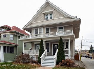 417 S Humphrey Ave, Oak Park, IL 60302