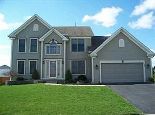 3281 Kendrick Pl, Hamburg, NY 14075