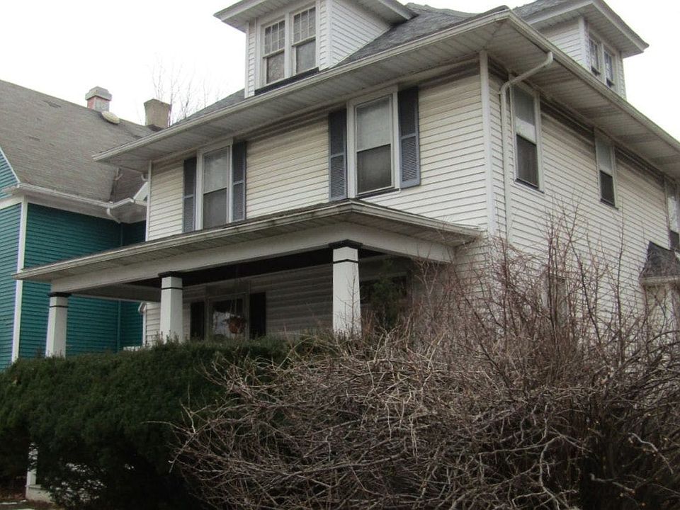 2nd image of 523 Brooks Ave