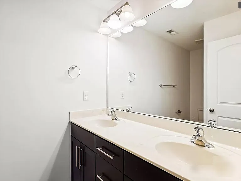 5538 Trieg Dr — Photo 28