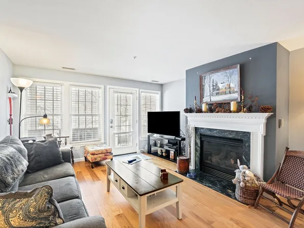 1 Riverview Blvd APT 7-103, Methuen, MA 01844