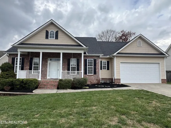 7101 Presidential Ln, Knoxville, TN 37931