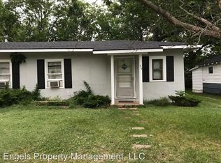 634 S High St, El Dorado, KS 67042