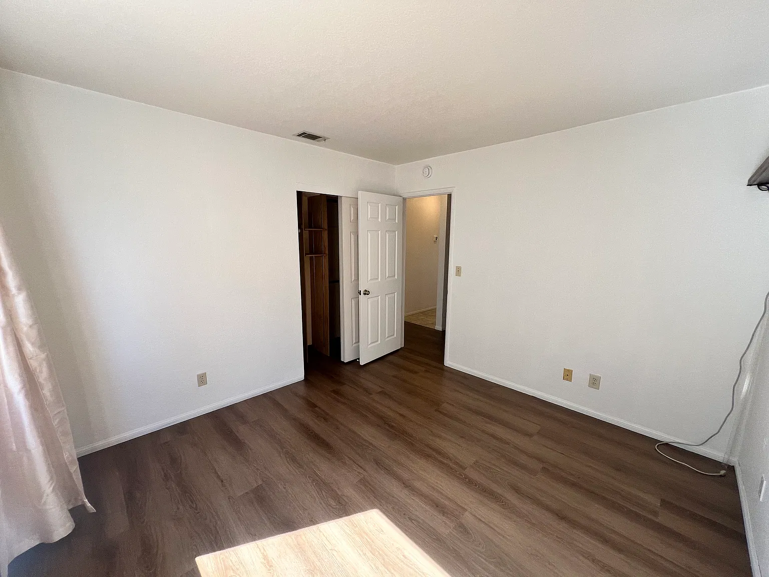 33129 Adelfa St — Photo 3