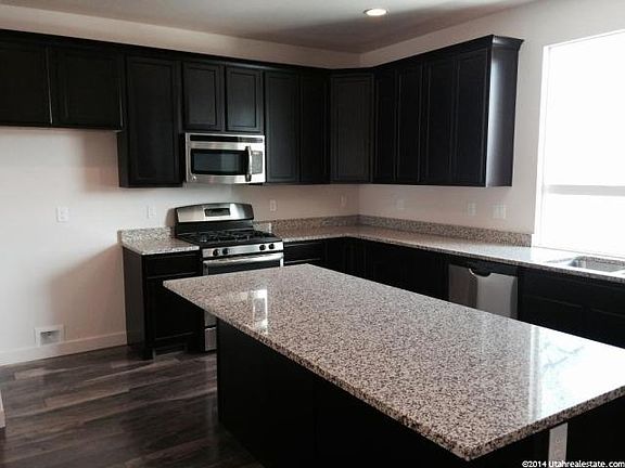 3rd image of 12570 S Painted Horse Ln #337
