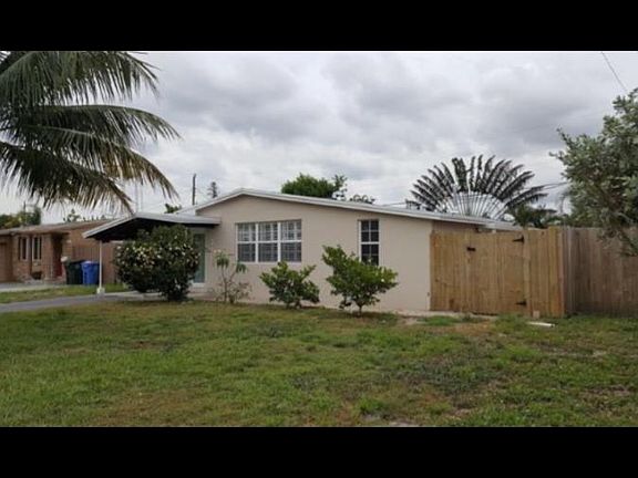 2nd image of 760 NE 60th St
