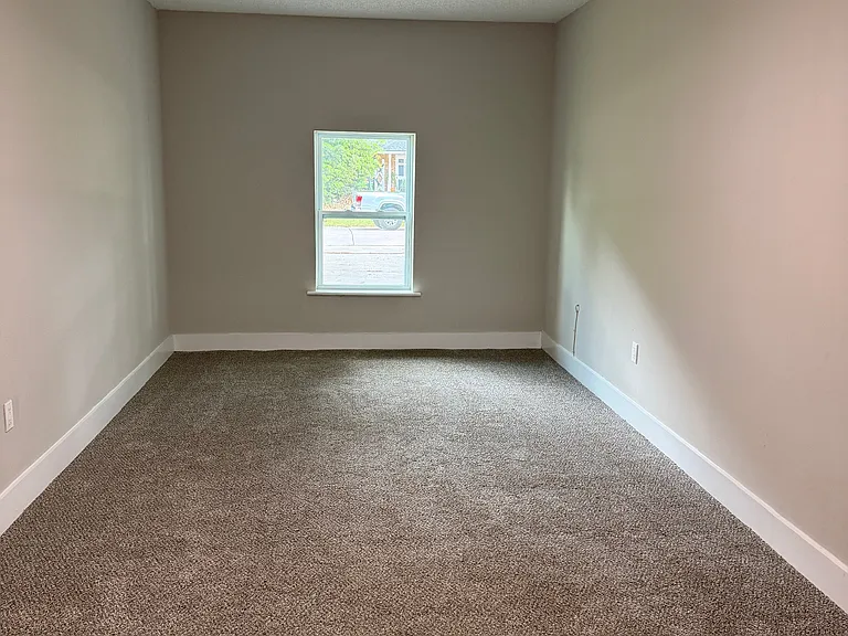 5 Bedroom Home