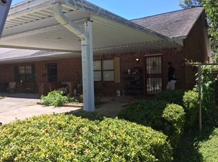 321 SW Macon St, Madison, FL 32340