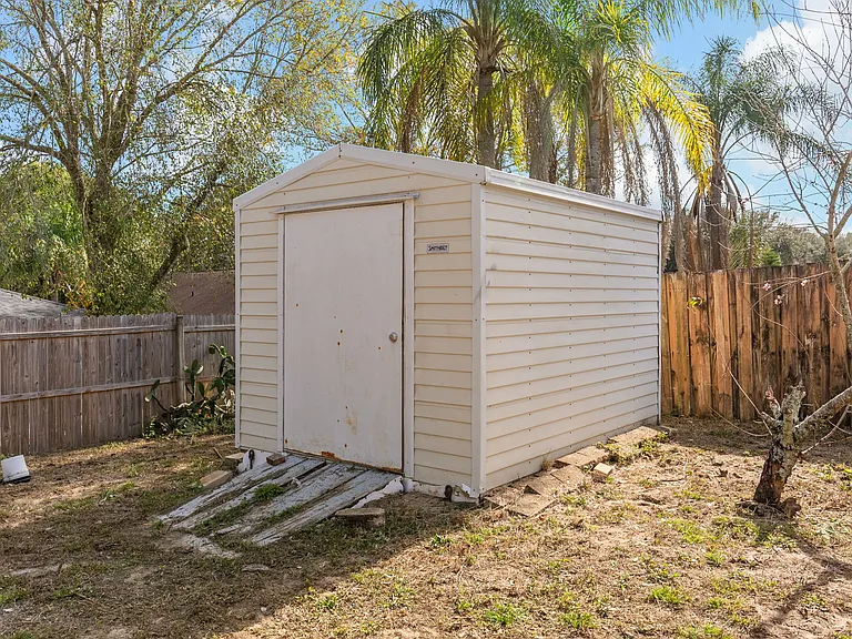 226 Jessamine Dr — Photo 44