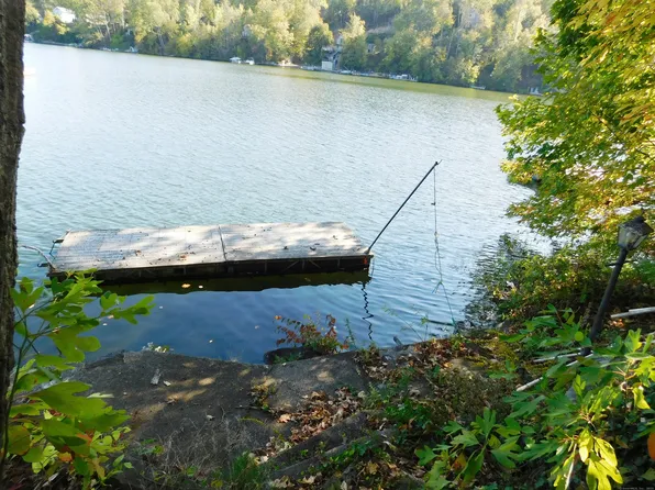 38 Pine Rock Road, Southbury, CT 06488