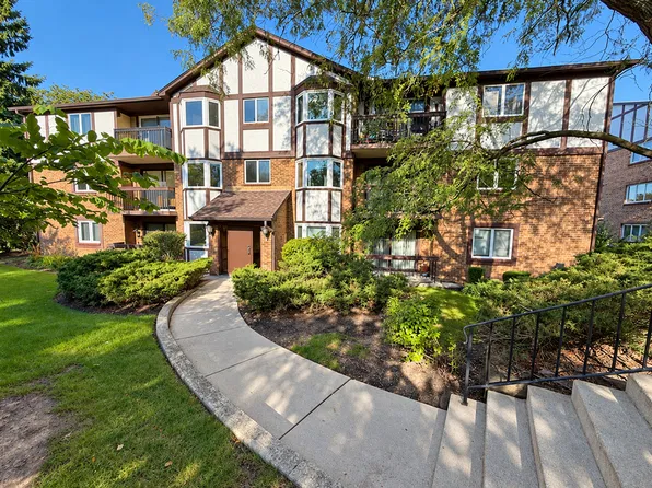 6820 Joliet Rd APT 9, Indian Head Park, IL 60525