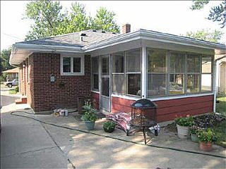 2nd image of 2127 Glenwood Ave
