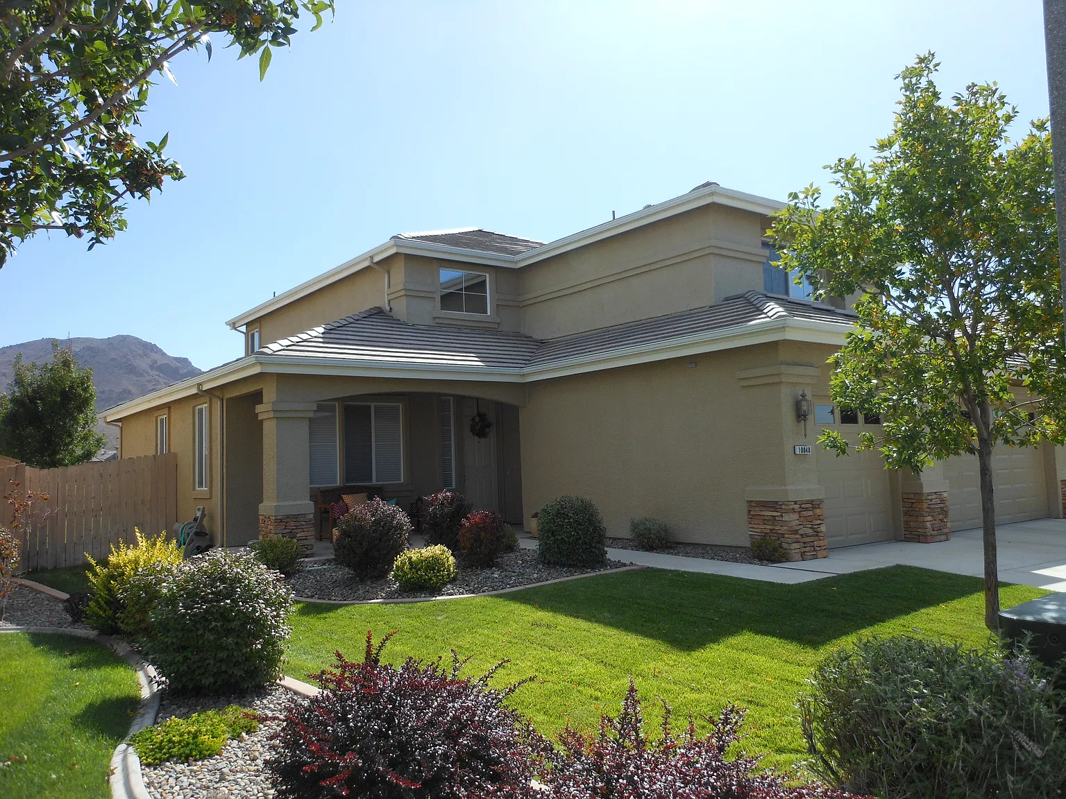10048 Cascade Falls Dr photo 1