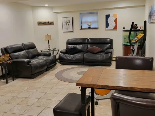 14 Cross St #E, Beacon, NY 12508