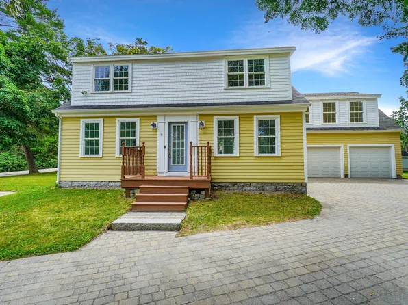 9 Willowdale Road, Scarborough, ME 04074