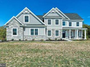 13 Elizabeth Way, Carlisle, PA 17013