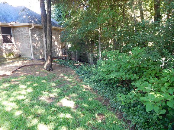 4th image of 601 Creekwood Ct