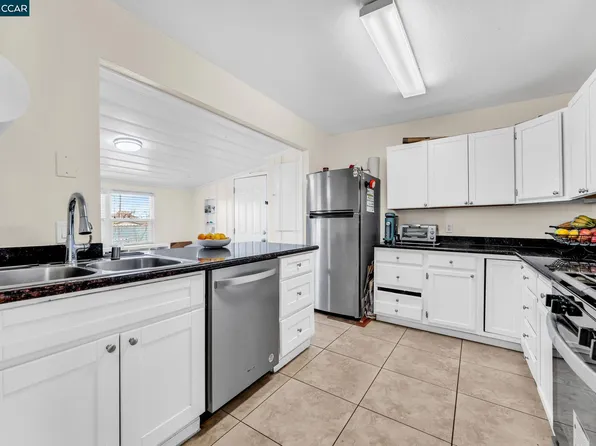 104 Alvarado Ave, Pittsburg, CA 94565