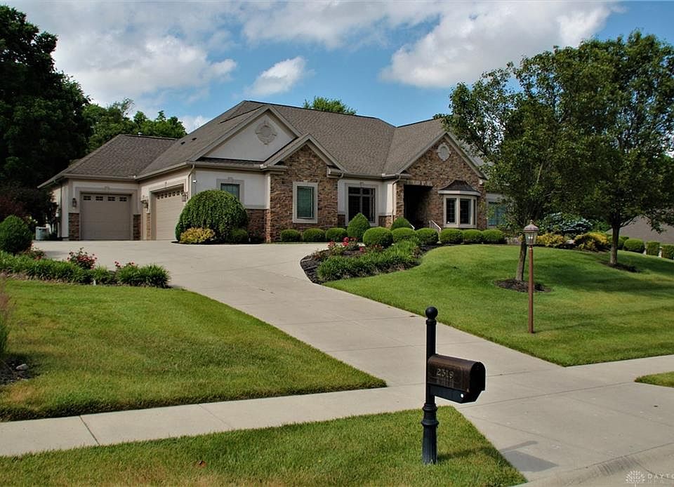 2319 Crestridge Dr, Dayton, OH 45414 Zillow