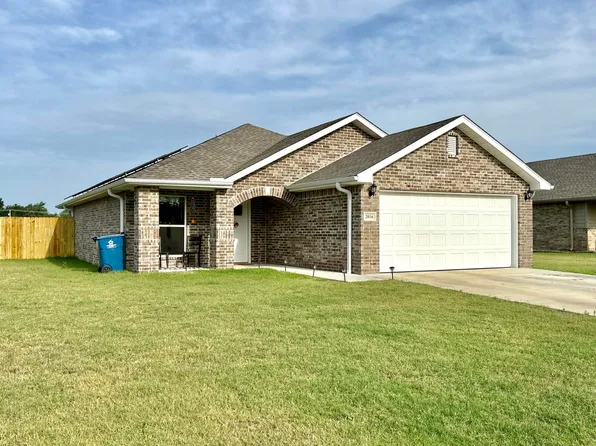 2016 Bogey Lane, Neosho, MO 64850