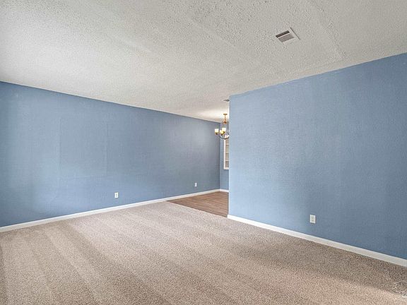 5th image of 205 McKinley Dr