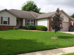 4858 W Kingsbury St, Springfield, MO 65802