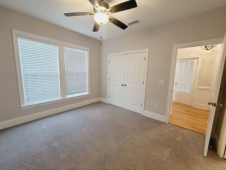 2385 Sweet Valley Hts — Photo 33