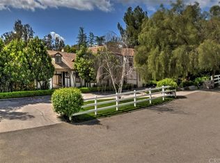 5544 Hoback Glen Rd, Hidden Hills, CA 91302