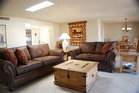 3rd image of 362 W Paseo Solana
