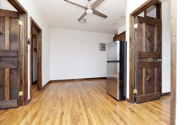 Rented by PocketBroker Inc | media 12