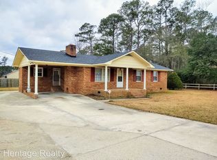 595 Caton Rd, Lumberton, NC 28360