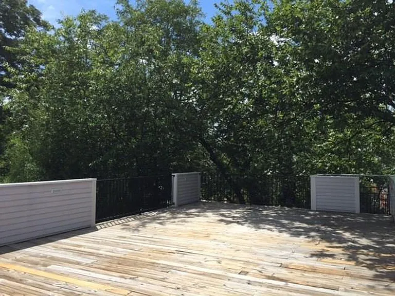 344 Josephine St — Photo 7