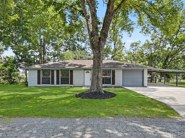 11 Hardy Hollow Dr, New Waverly, TX 77358