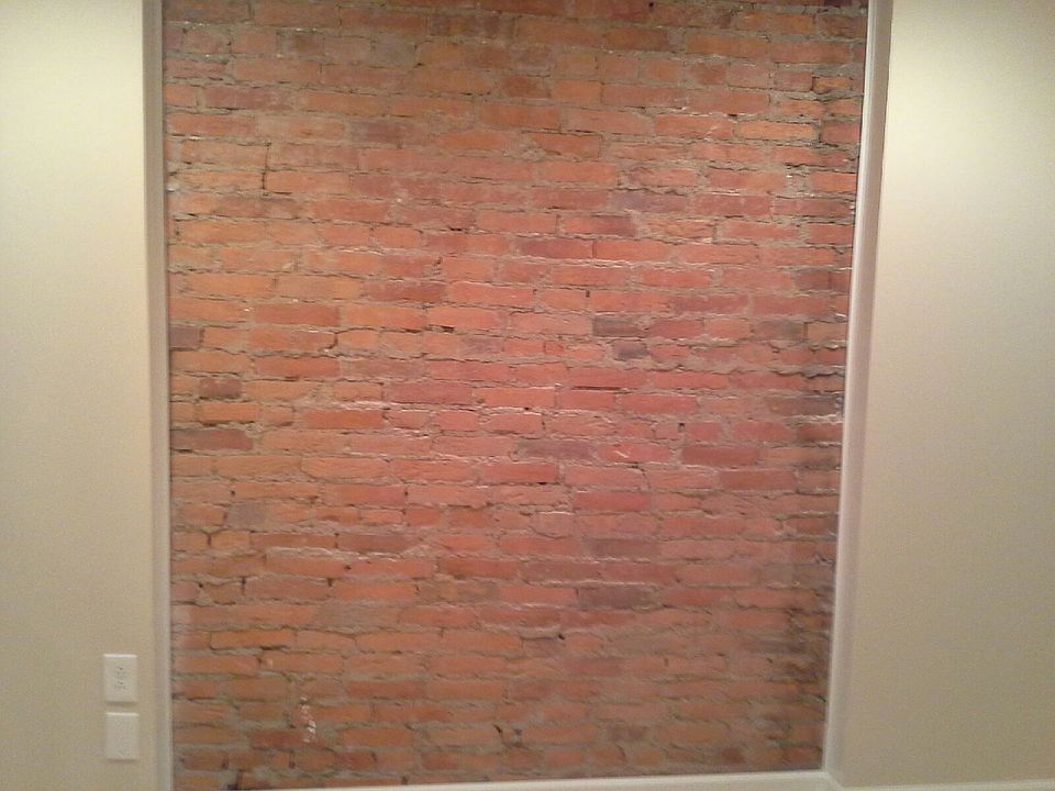 feature wall main floor