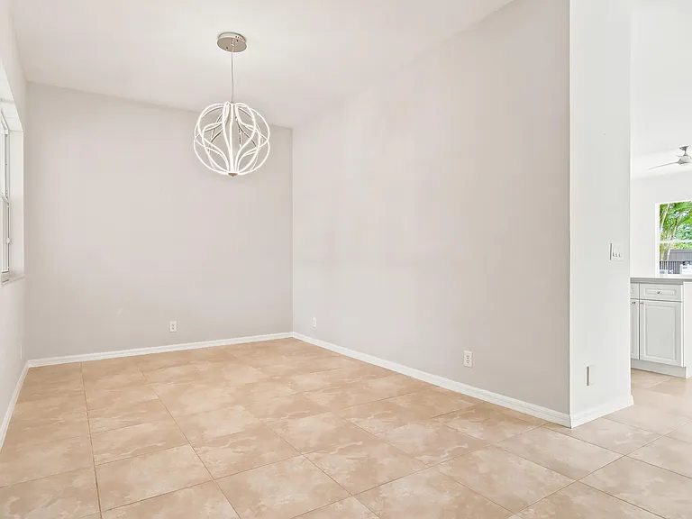 207 Isle Verde Way — Photo 15