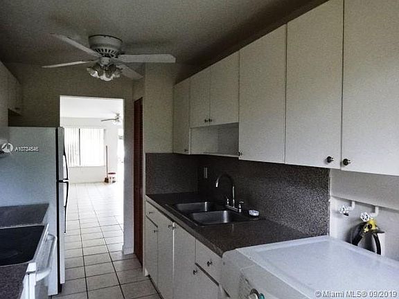 5th image of 1342 Laura Ln #1342