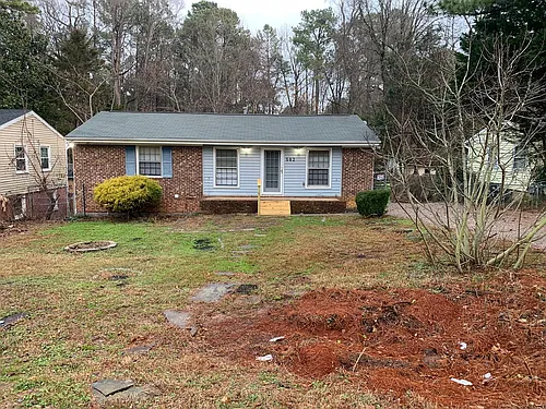 562 Granite St Photo 1